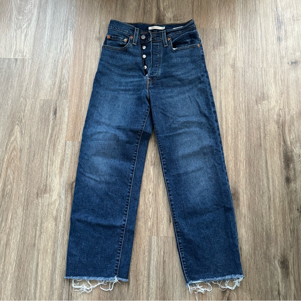 Levi jeans